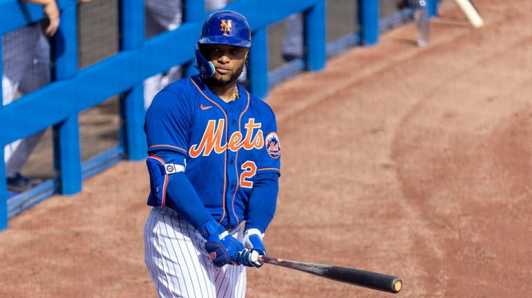 Mets infielder Robinson Cano gets ready to bat during a...