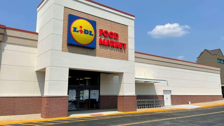 Discount grocer Lidl will open its 22nd store on Long...