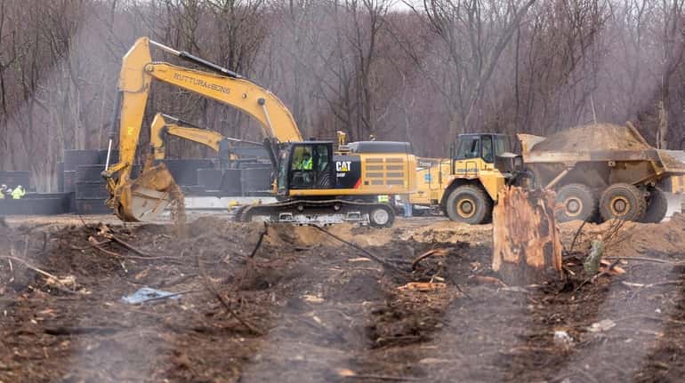 The state DEC is building a headquarters at Nissequogue River...