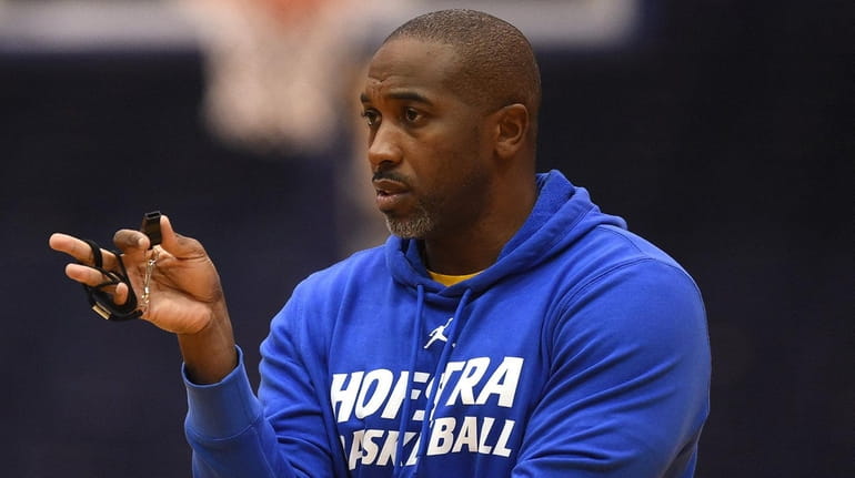 Alum and former NBA player Speedy Claxton takes over as Hofstra...