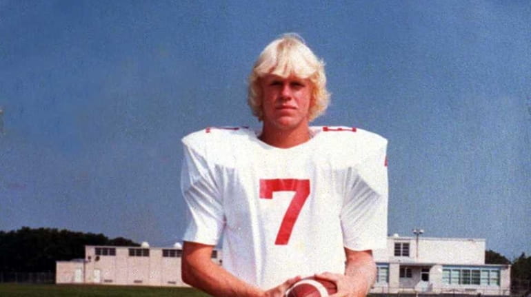 Boomer Esiason, East Islip quarterback, vintage 1978