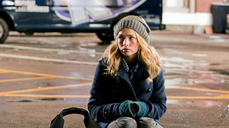 Britt Robertson stars as Lux in "Life Unexpected" in the...