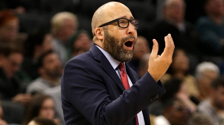 Knicks head coach David Fizdale argues a call during the...
