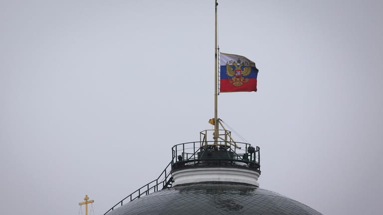 Russian President's Flag flies at half mast over the Kremlin...