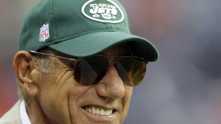 Former Jets quarterback Joe Namath doesn't like the trade that...