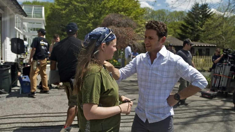 "Royal Pains" star Mark Feuerstein consults with the show's key...