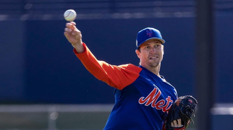 Mets pitcher Jacob deGrom at spring training camp, Sunday March...