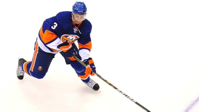 New York Islanders Blue Team defenseman #3 Calvin de Haan...