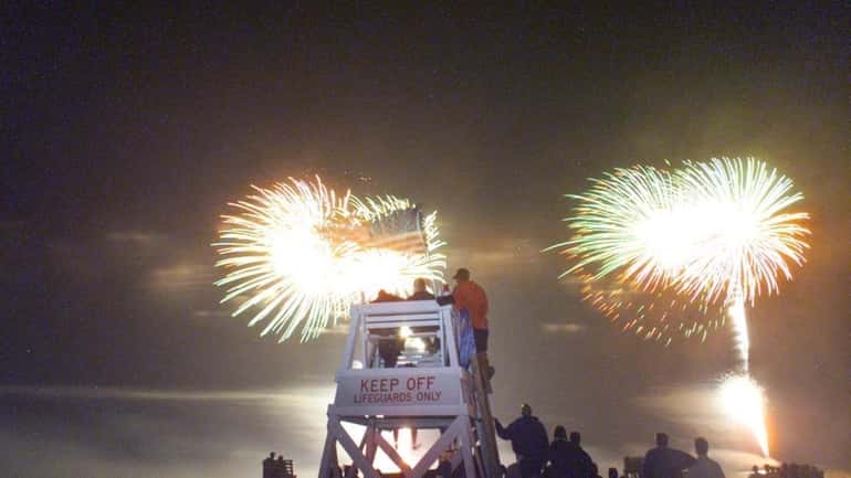 Fireworks at Jones Beach on July, 4, 2000.