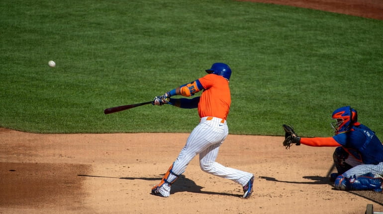 Yoenis Cespedes took Seth Lugo deep during Thursday's Mets intrasquad...