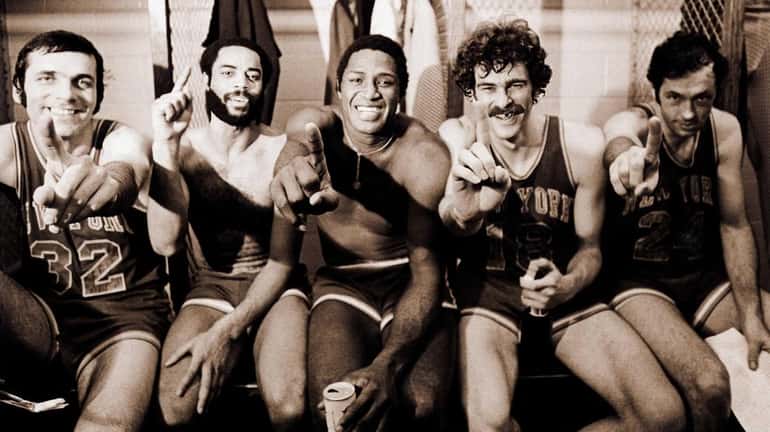 New York Knicks Jerry Lucas, Walt "Clyde" Frazier, Willis Reed,...