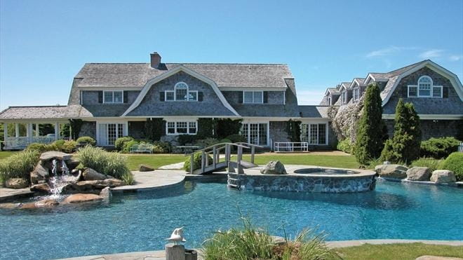 Paris Hilton's family owns this Water Mill estate, which is...