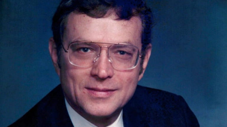 Michael Bradfield in the 1980s. Credit Federal Reserve Board