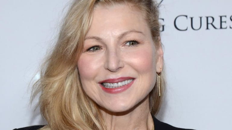 Tatum O'Neal arrives at Changing Lives And Creating Cures Gala...