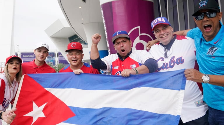Cuba fans enter LoanDepot park for of a World Baseball...