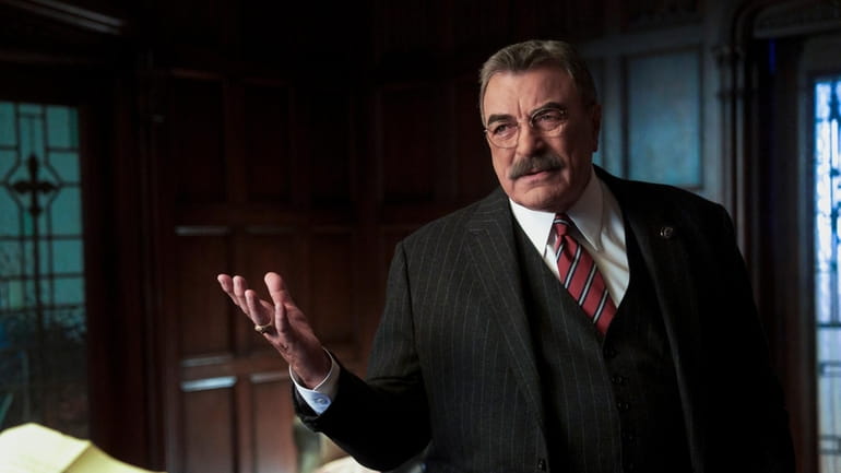 Tom Selleck stars as NYPD Commissioner Frank Reagan on CBS'...
