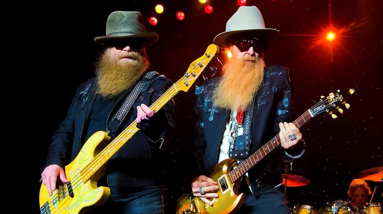 ZZ Top, in a 2016 Boston performance.
