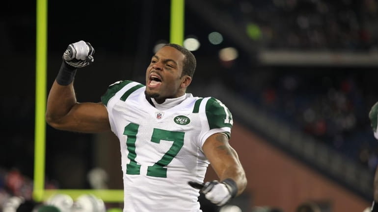 Braylon Edwards celebrates after the Jets defeated the Patriots 28-21....